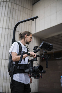 新時(shí)代工廠的觀察者與講述者 鋸工影像記錄與專(zhuān)業(yè)制作服務(wù)