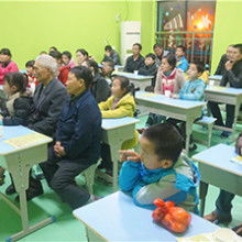 大冶市瘋狂龍博士教育咨詢服務(wù)中心 專業(yè)引領(lǐng)，點亮教育之路